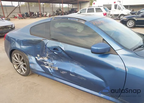 2008 Infiniti G37 Journey из США, поврежденный, VIN JNKCV64E08M121332